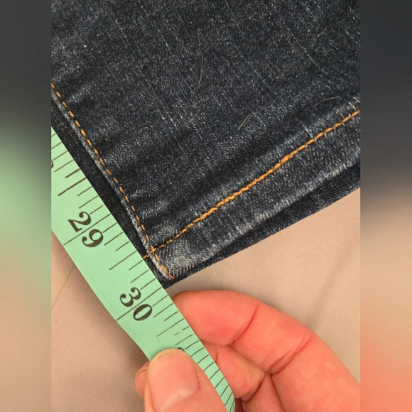 Levi's Women's Skinny Jeans - Dark Blue - Picture 9 of 9